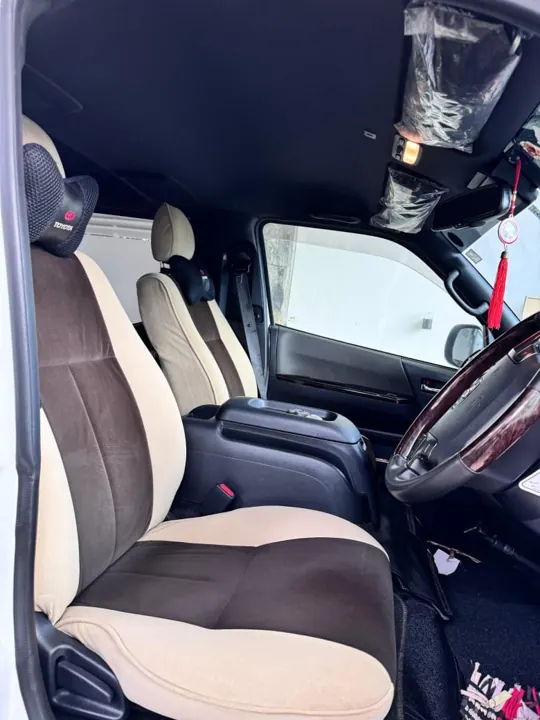 Toyota KDH (white flat roof) — front cabin